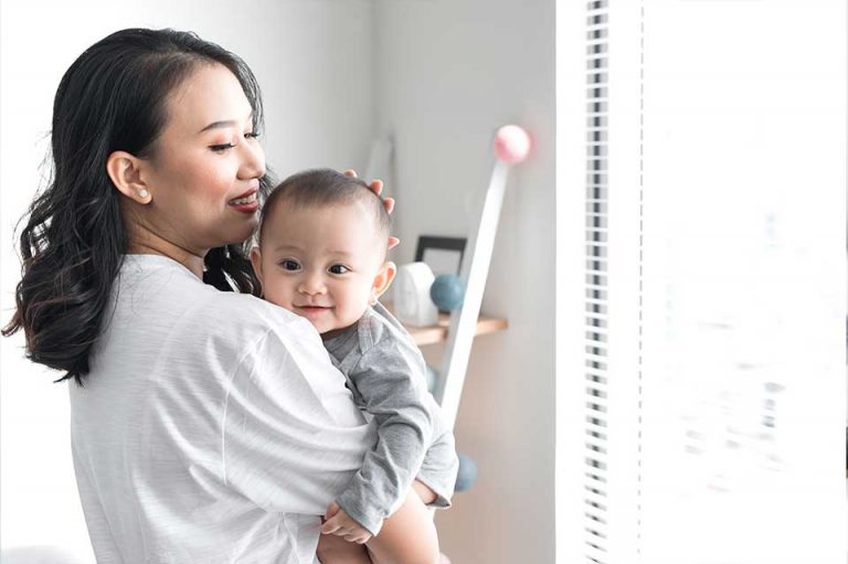 Calm baby and mom